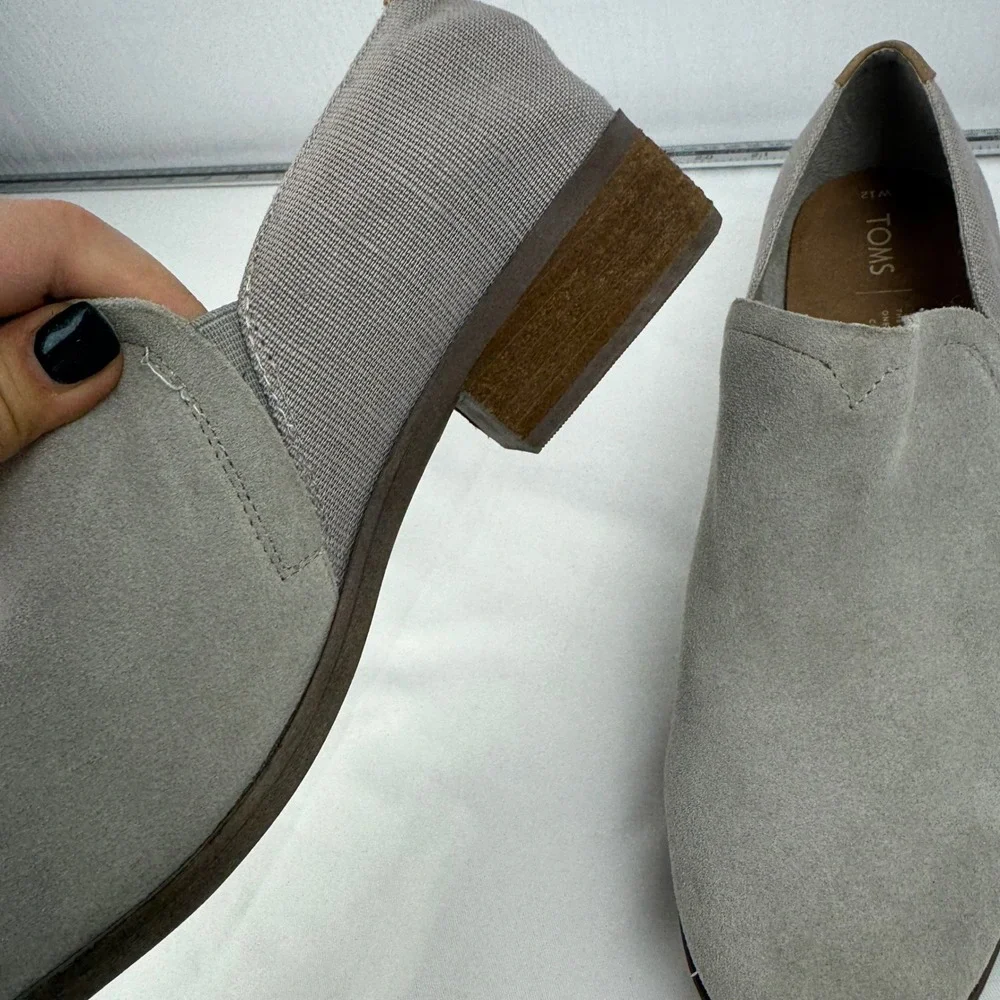 TOMS Women's Gray Suede Textile Block Heel Loafers Casual Office Shoes Size 12‎